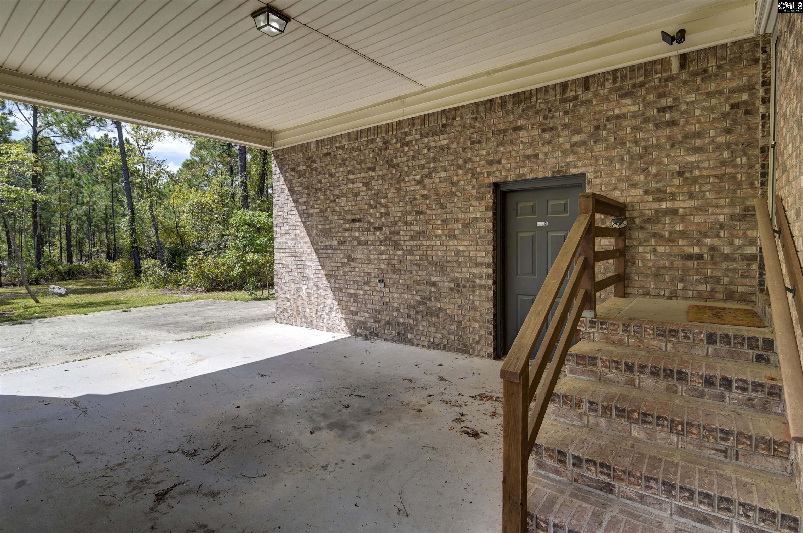 257 Rimrock Road Gilbert, SC 29054 - Photo 7 of 46