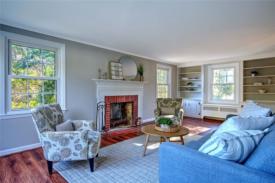 367 New Meadow Road Barrington, RI 02806 - Photo 13 of 37