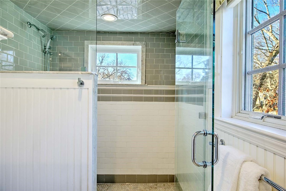 367 New Meadow Road Barrington, RI 02806 - Photo 22 of 37