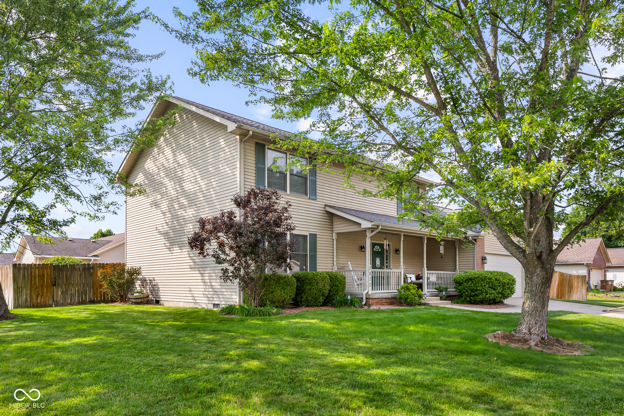 2872 Prairie Stream Way Columbus, IN 47203 - Photo 2 of 60 Gallery Image 2