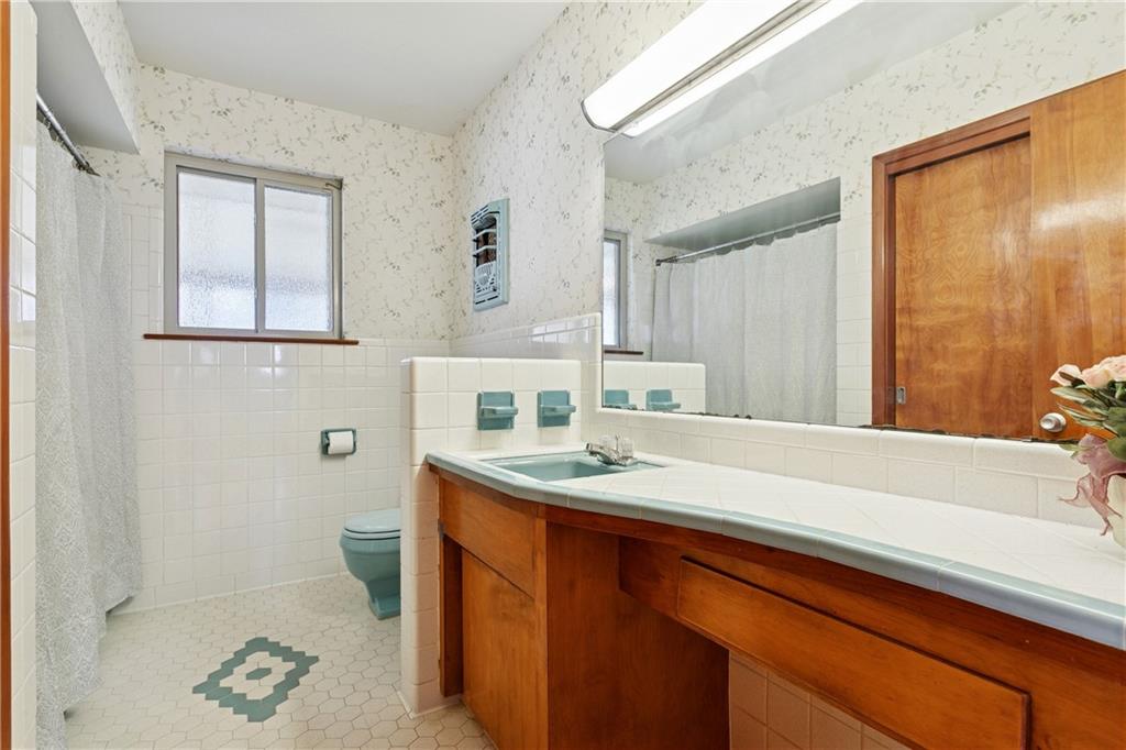 505 Celeste Avenue River Ridge, LA 70123 - Photo 12 of 17