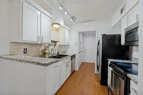 $345,000 | 7452 East NW Highway, Unit 123, Dallas, TX 75214