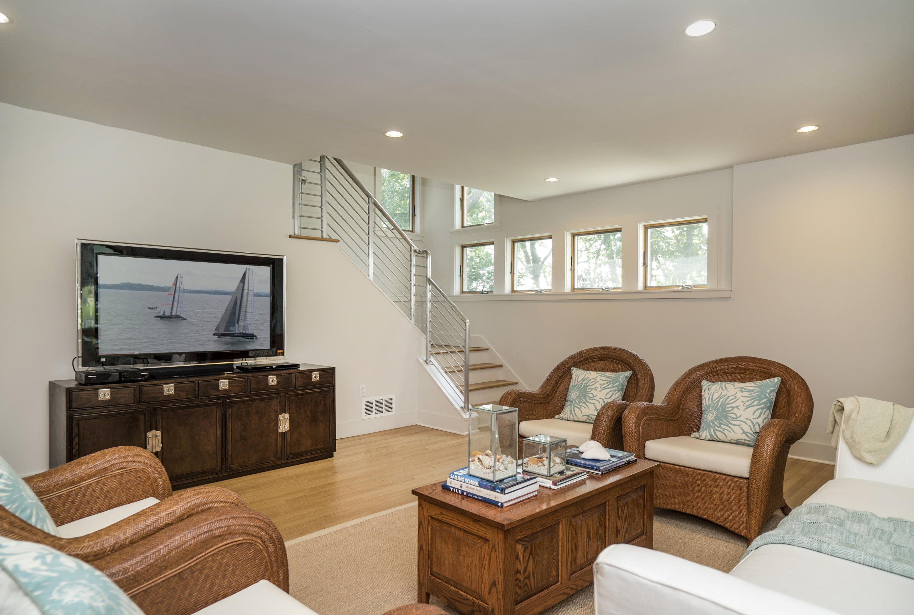 52 Shorehaven Road Westport, CT 06880 - Photo 22 of 37