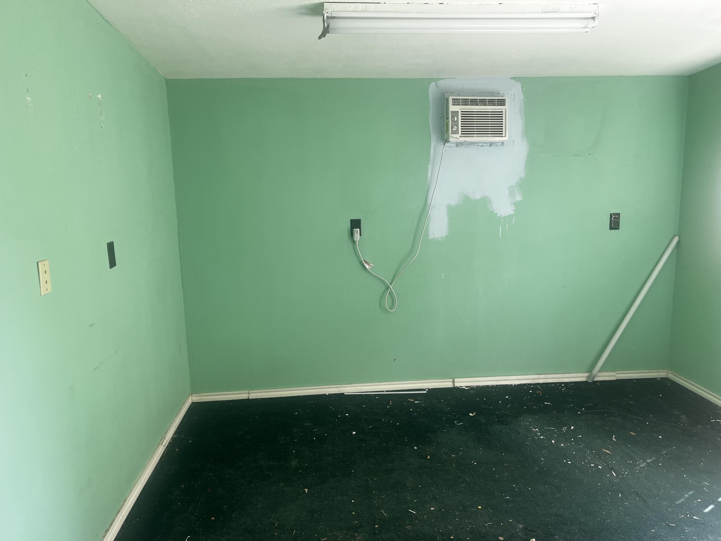 3013 66th Street Lubbock, TX 79413 - Photo 28 of 30 Workshop Interior
