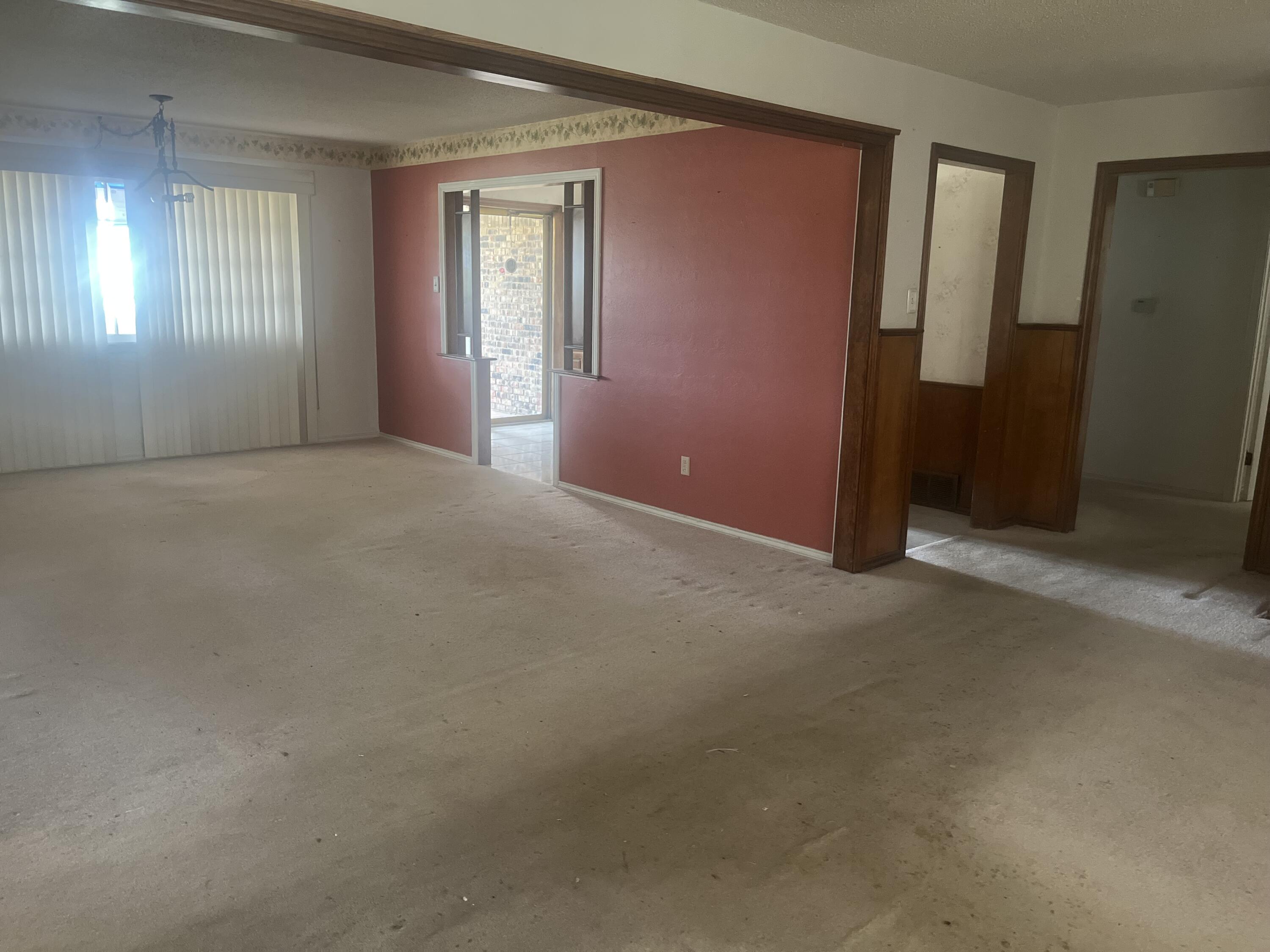 3013 66th Street Lubbock, TX 79413 - Photo 7 of 30 Living Room Angle