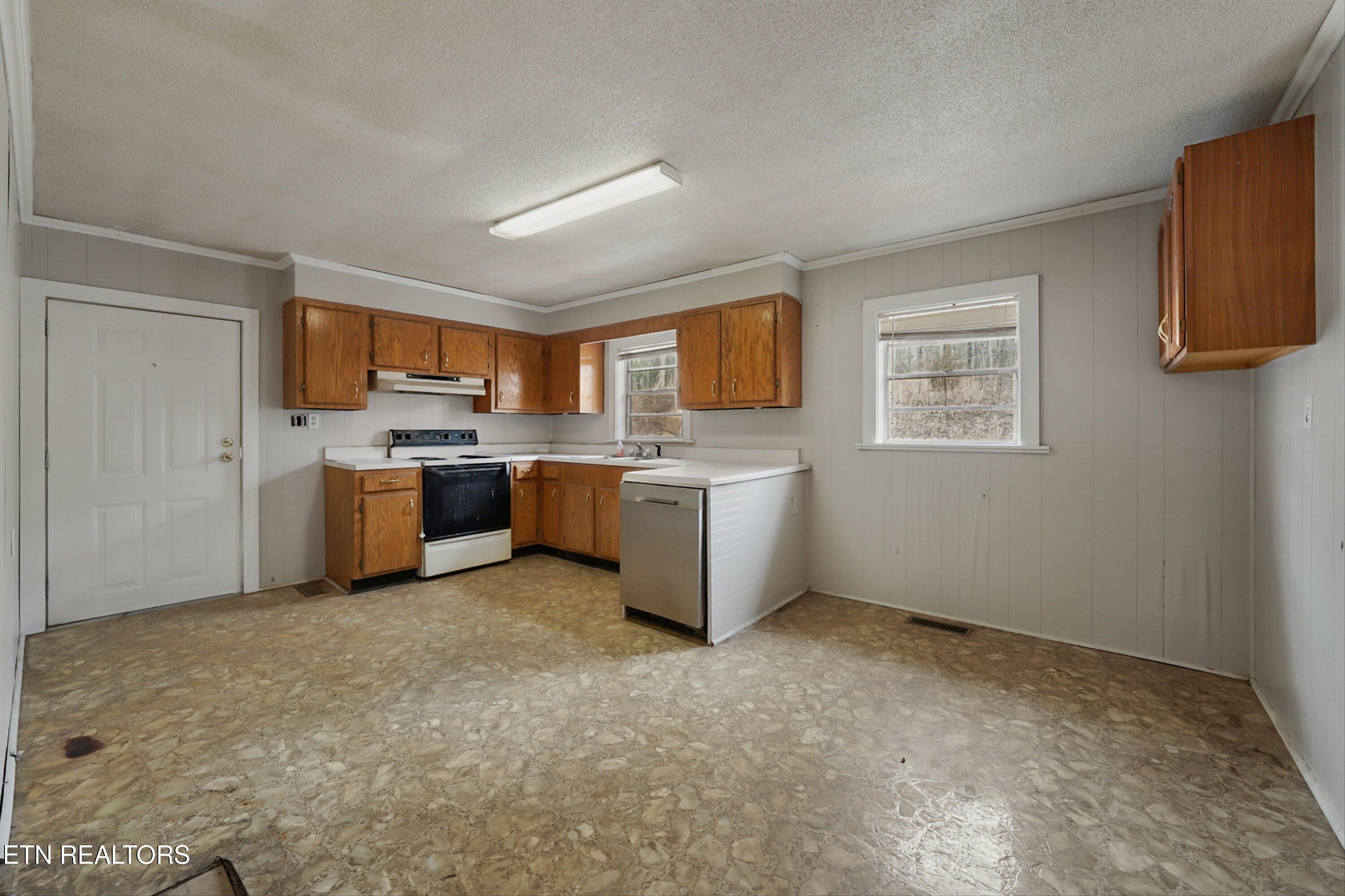 1360 Lower English Creek Road Newport, TN 37821 - Photo 6 of 45 06-1360 Lower English Creek Rd 01