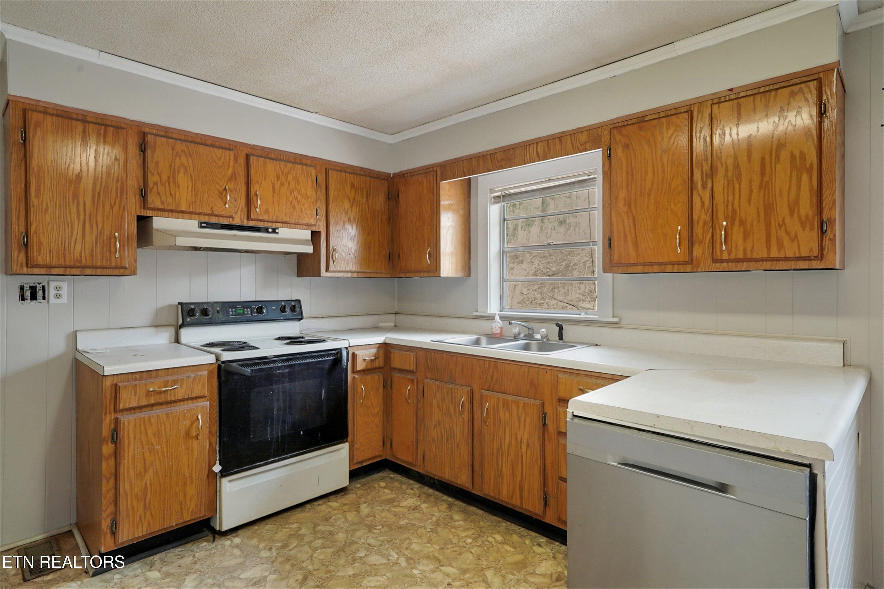 1360 Lower English Creek Road Newport, TN 37821 - Photo 9 of 45 09-1360 Lower English Creek Rd 05