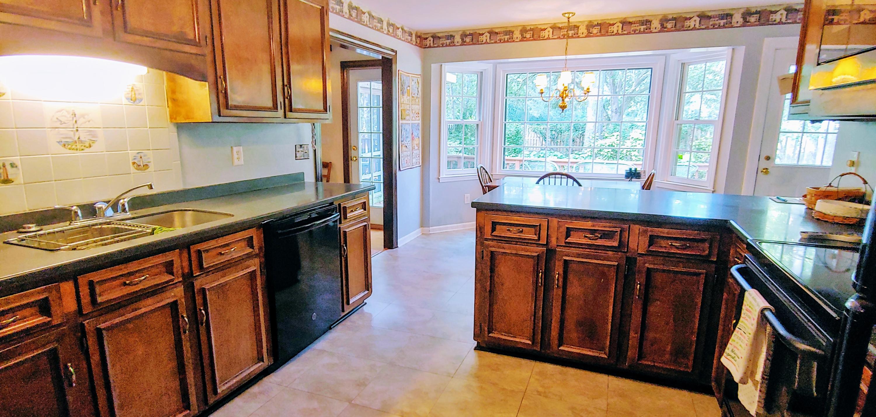 10 Battlesea Road Charleston, SC 29407 - Photo 7 of 23 Kitchen 2