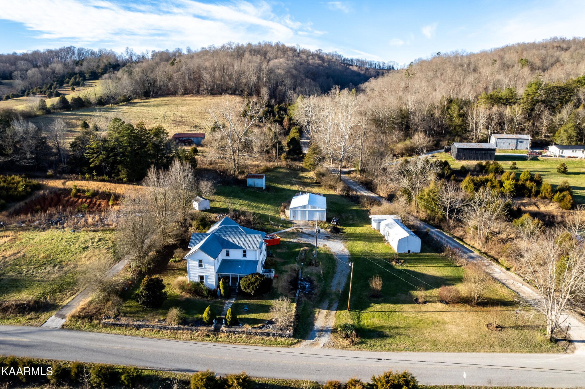 2377 Little Sycamore Road Tazewell, TN 37879 - Photo 17 of 52 Gallery Image 17