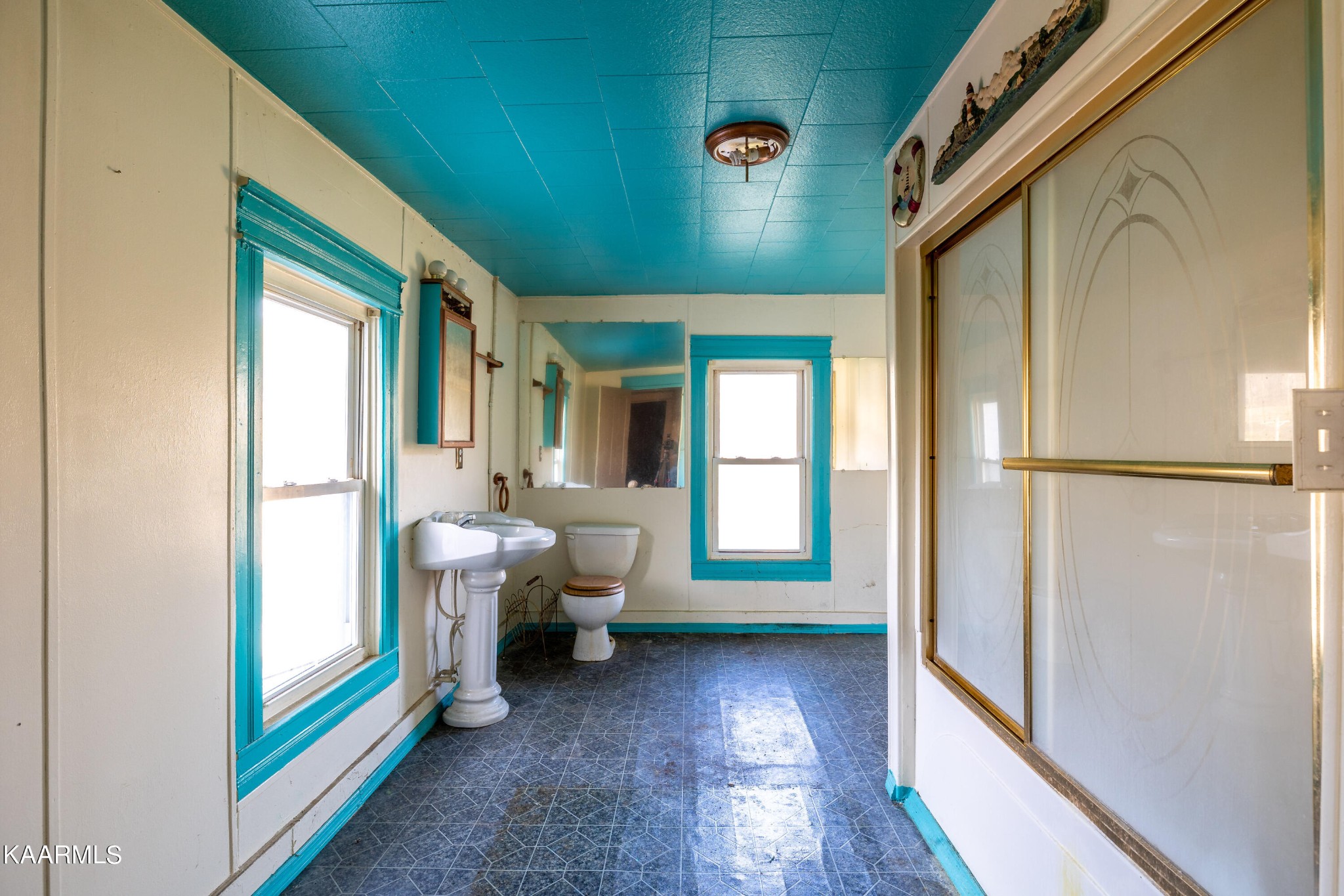 2377 Little Sycamore Road Tazewell, TN 37879 - Photo 35 of 52 Gallery Image 35