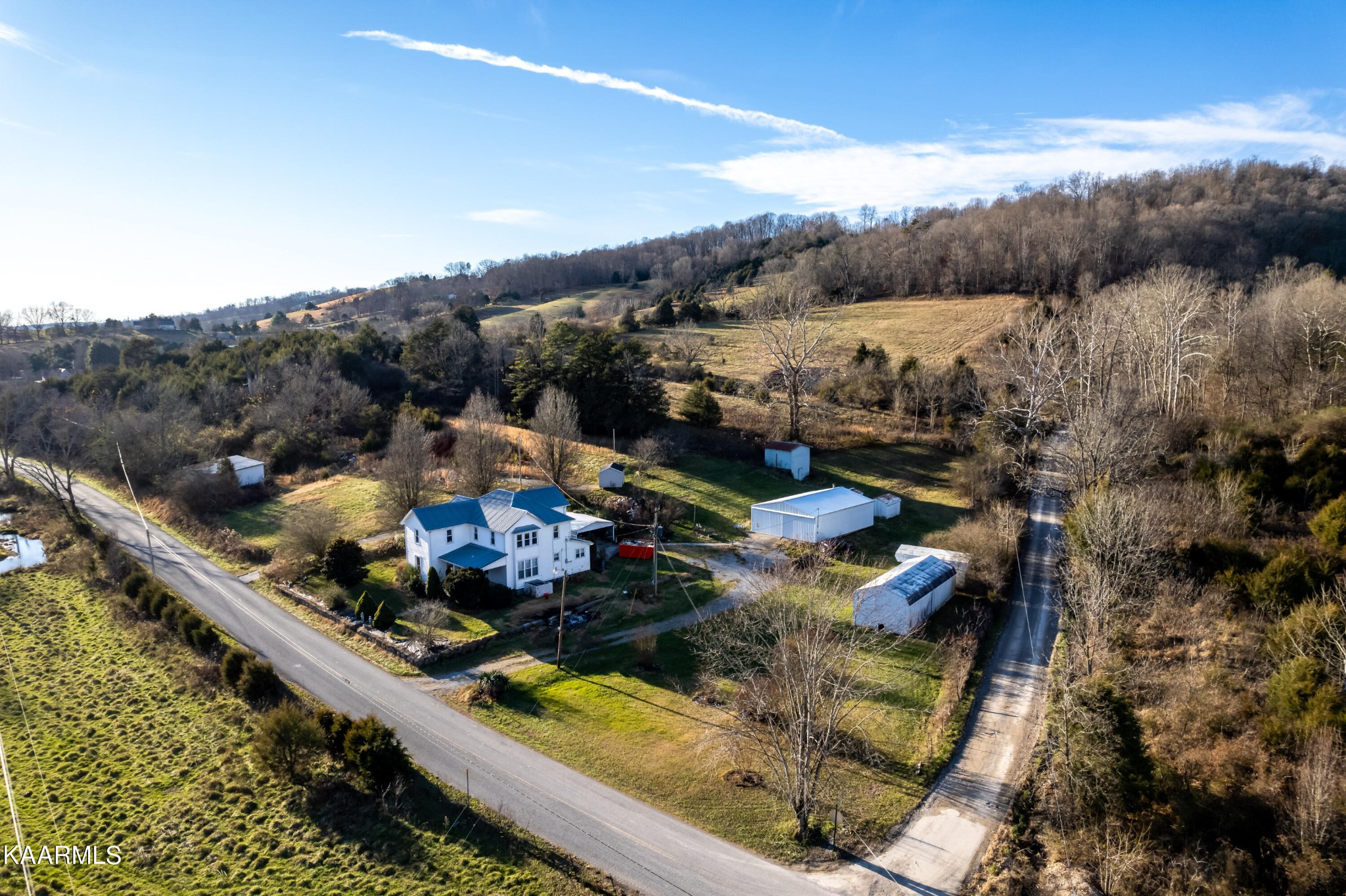 2377 Little Sycamore Road Tazewell, TN 37879 - Photo 6 of 52 Gallery Image 6
