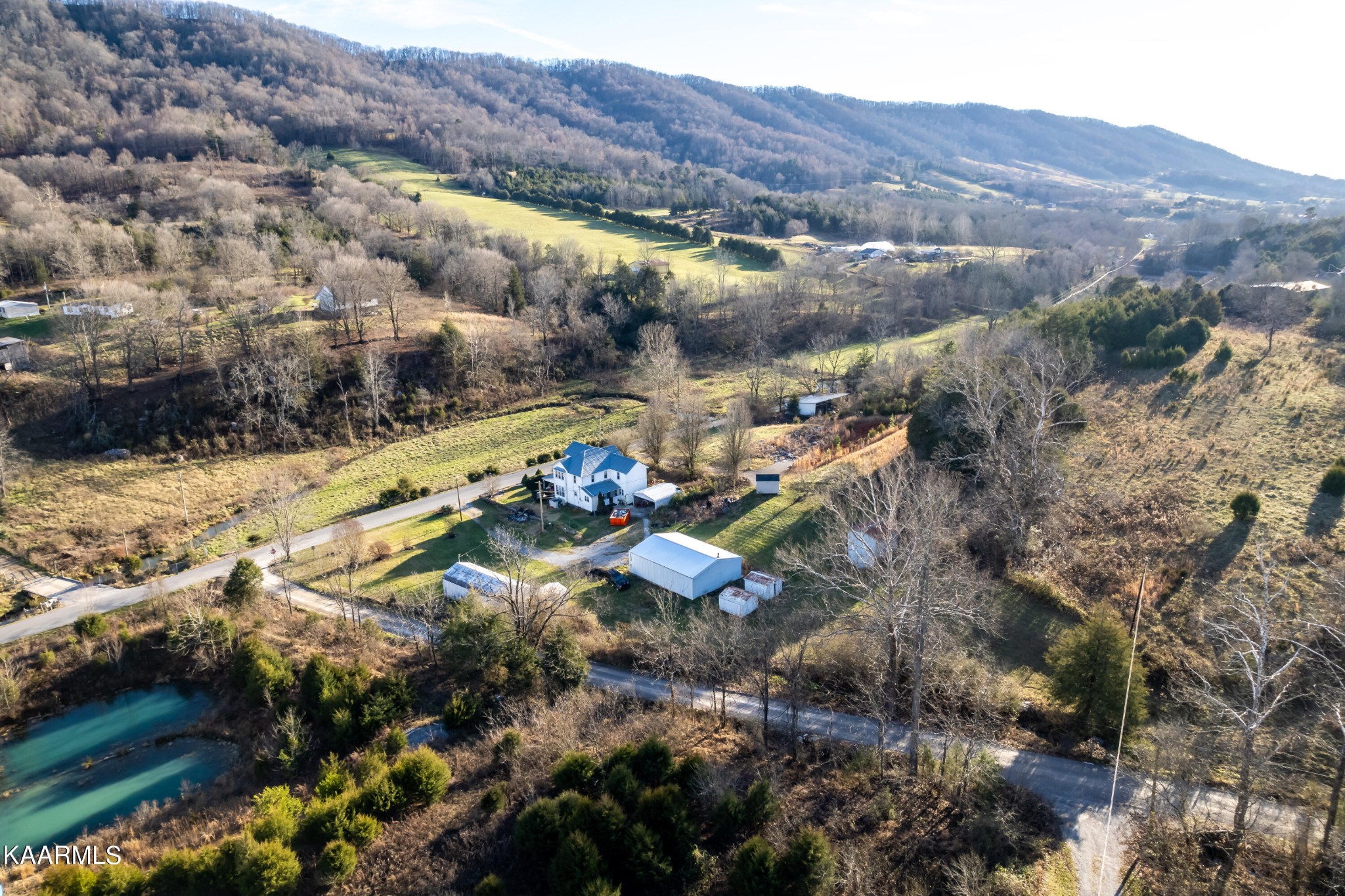 2377 Little Sycamore Road Tazewell, TN 37879 - Photo 10 of 52 Gallery Image 10