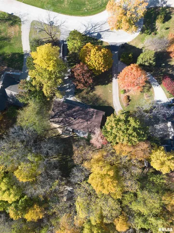 $389,000 | 12 Timber Lane, Geneseo, IL 61254