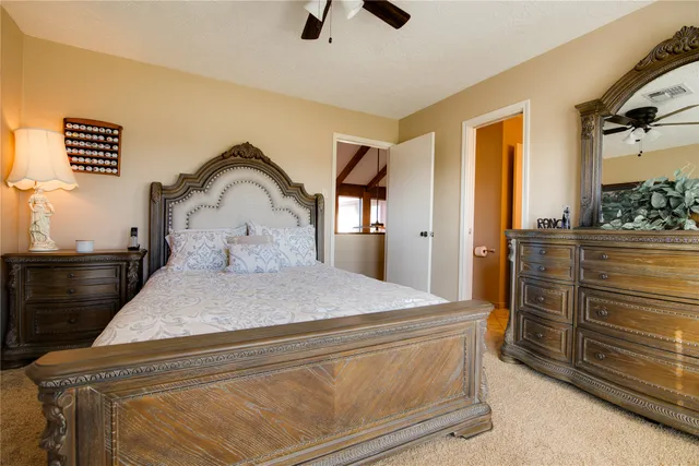 $1,250,000 | 3600 West South Street, Alvin, TX 77511