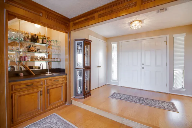 $1,250,000 | 3600 West South Street, Alvin, TX 77511