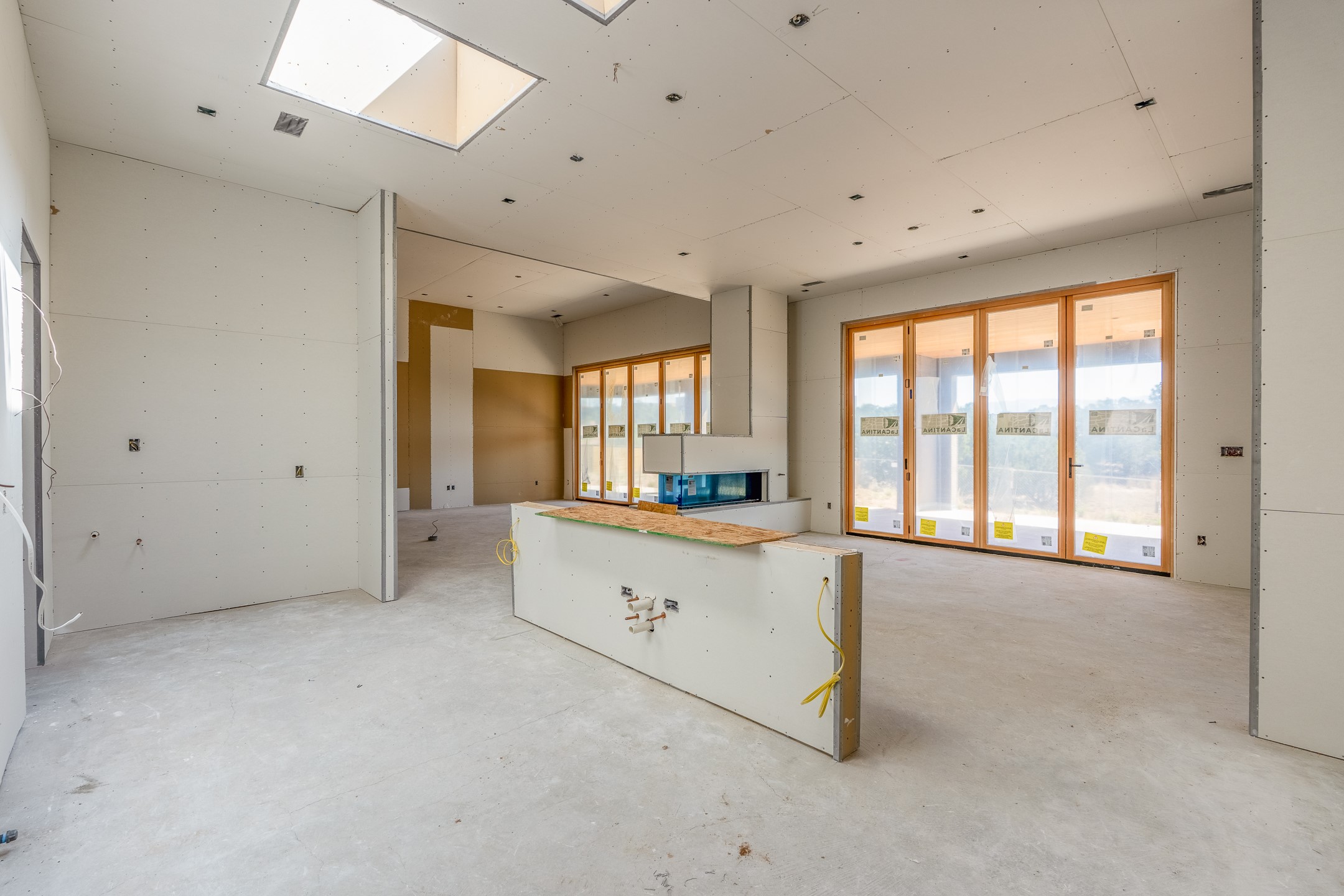 26 Sierra Rosa Loop Santa Fe, NM 87506 - Photo 13 of 25 Kitchen/dining area: 9.5ft island