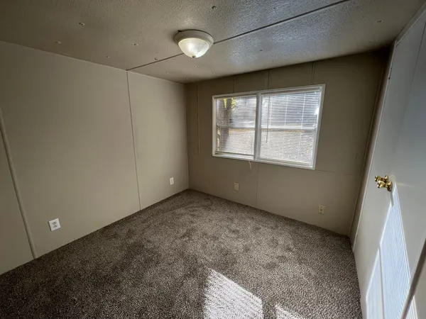 $750 | 862 Lou Ann Lane, Clarksville, TN 37042