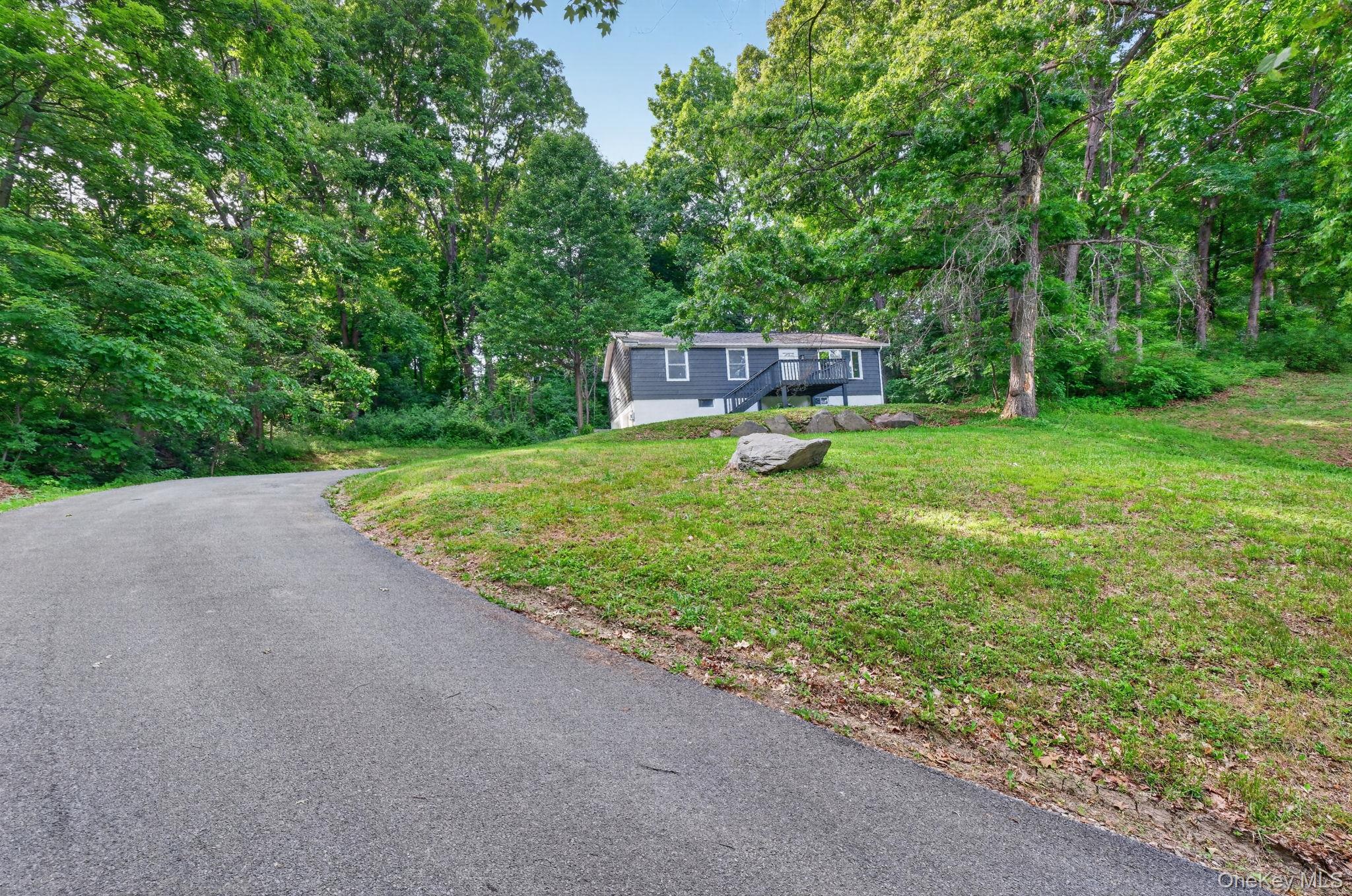 145 Van Wagner Road Poughkeepsie, NY 12603 - Photo 2 of 23