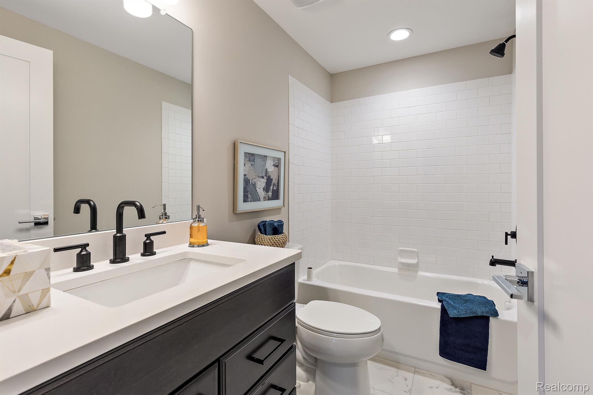 106 Mulberry Lane, Unit 6 Rochester, MI 48309 - Photo 74 of 76 Gallery Image 74