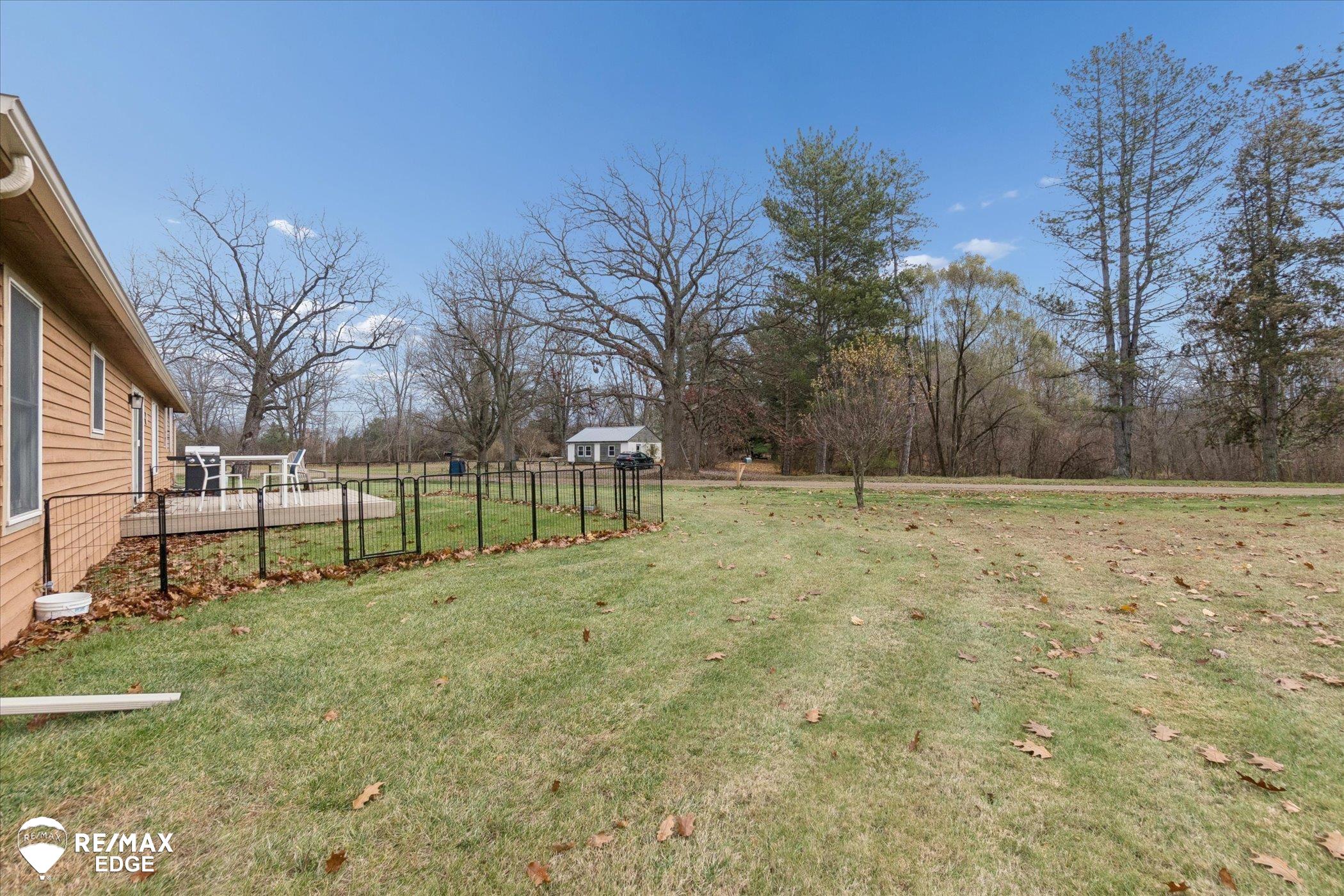7080 Perry Road Grand Blanc, MI 48439 - Photo 25 of 25 50194252-5dc2c3ee-f096-4f54-a74f-3ba3665bd851.JPG