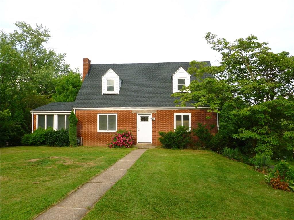 17 Robin Road McKees Rocks, PA 15136 - Photo 1 of 23