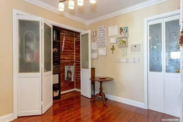 $245,000 | 1213 East Broadway, Unit B24, Hewlett, NY 11557