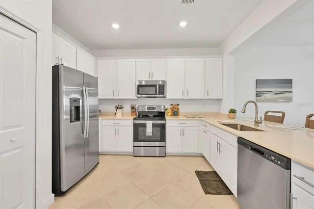 $4,200 | 8757 St Kitts Circle, Englewood, FL 34224