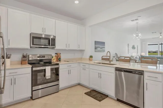 $4,200 | 8757 St Kitts Circle, Englewood, FL 34224