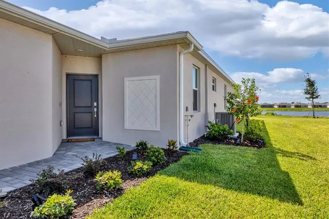 $4,200 | 8757 St Kitts Circle, Englewood, FL 34224