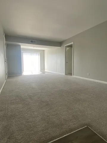 $1,099 | 126 Walton Ferry Road, Unit F8, Hendersonville, TN 37075