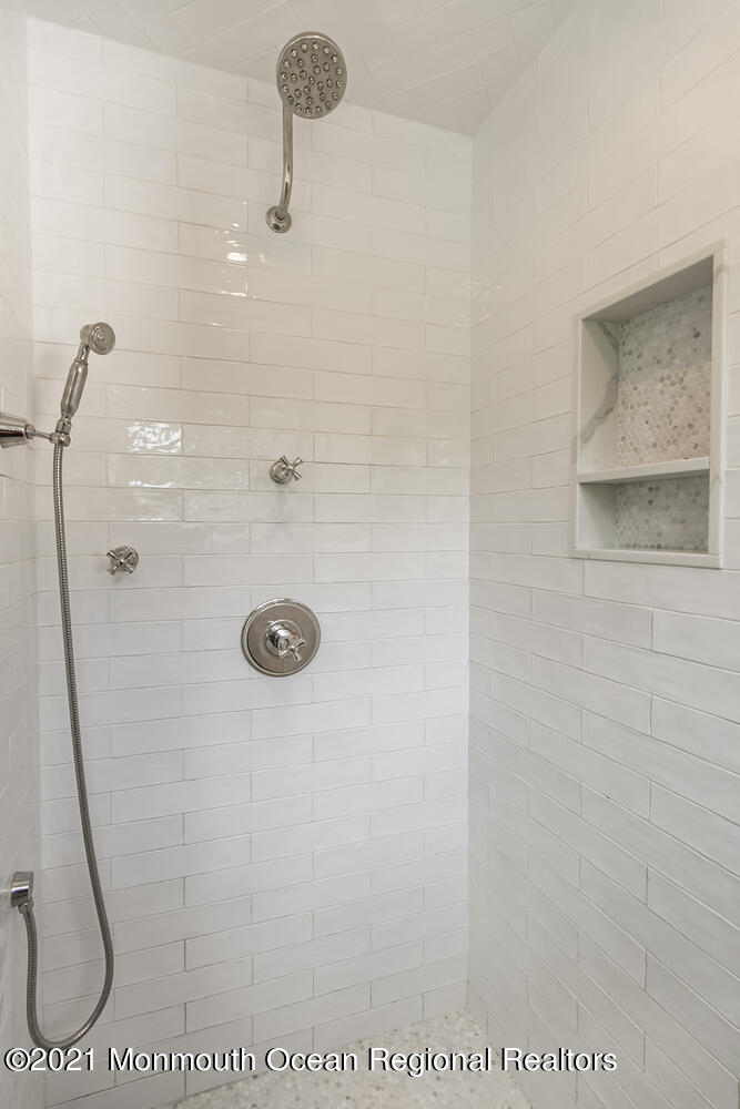 7 Sheraton Lane Rumson, NJ 07760 - Photo 17 of 32 a bathroom with a shower