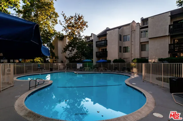 $649,000 | 1101 Summertime Lane, Unit 101, Culver City, CA 90230