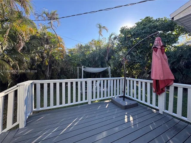 $2,699 | 825 North 26th Avenue, Hollywood, FL 33020