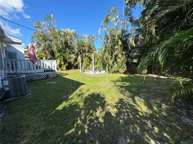 $2,699 | 825 North 26th Avenue, Hollywood, FL 33020