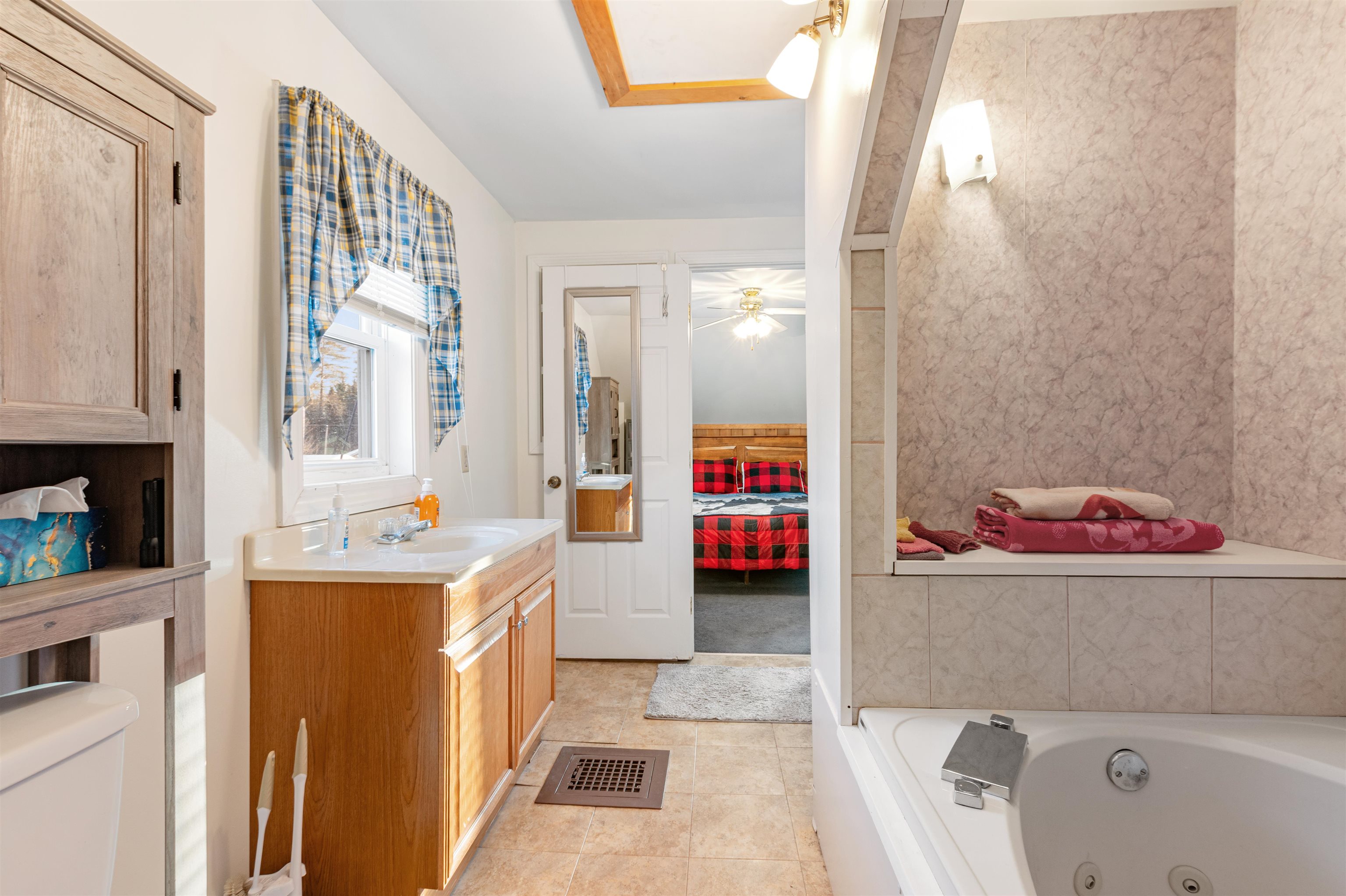 553 Lancaster Road Northumberland, NH 03582 - Photo 26 of 45