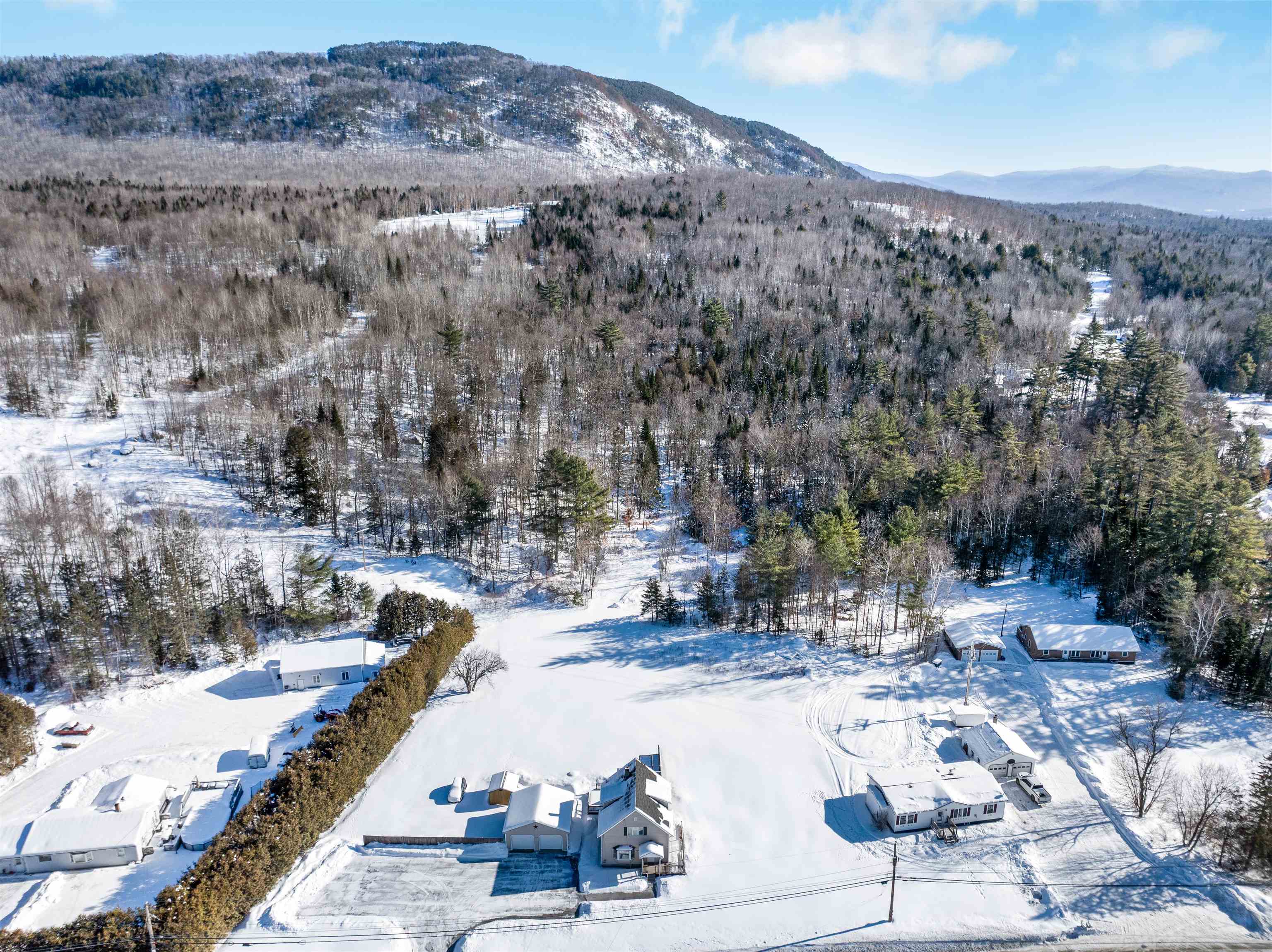 553 Lancaster Road Northumberland, NH 03582 - Photo 37 of 45