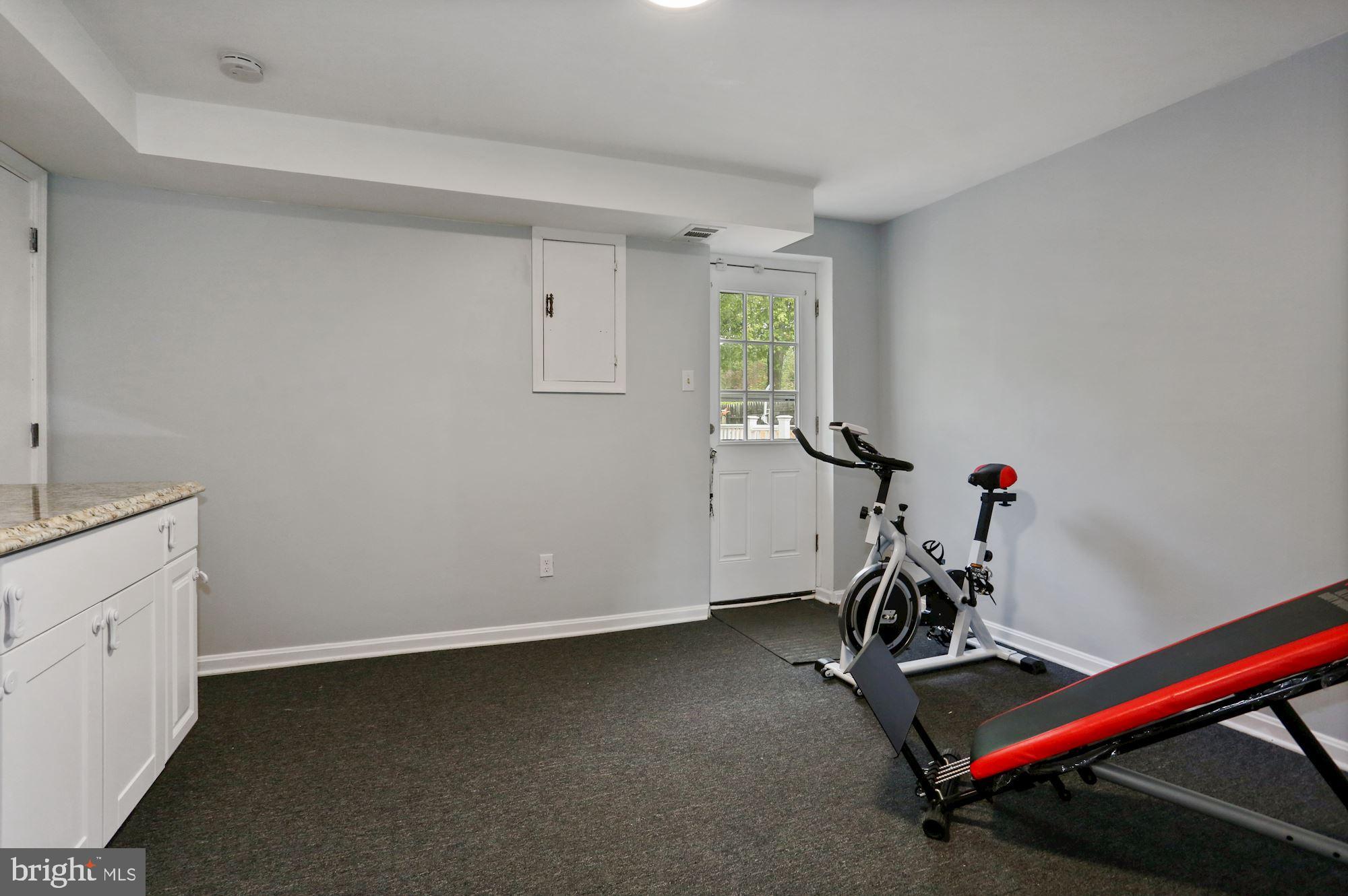 2809 Logway Road Vienna, VA 22181 - Photo 18 of 40 Gallery Image 18