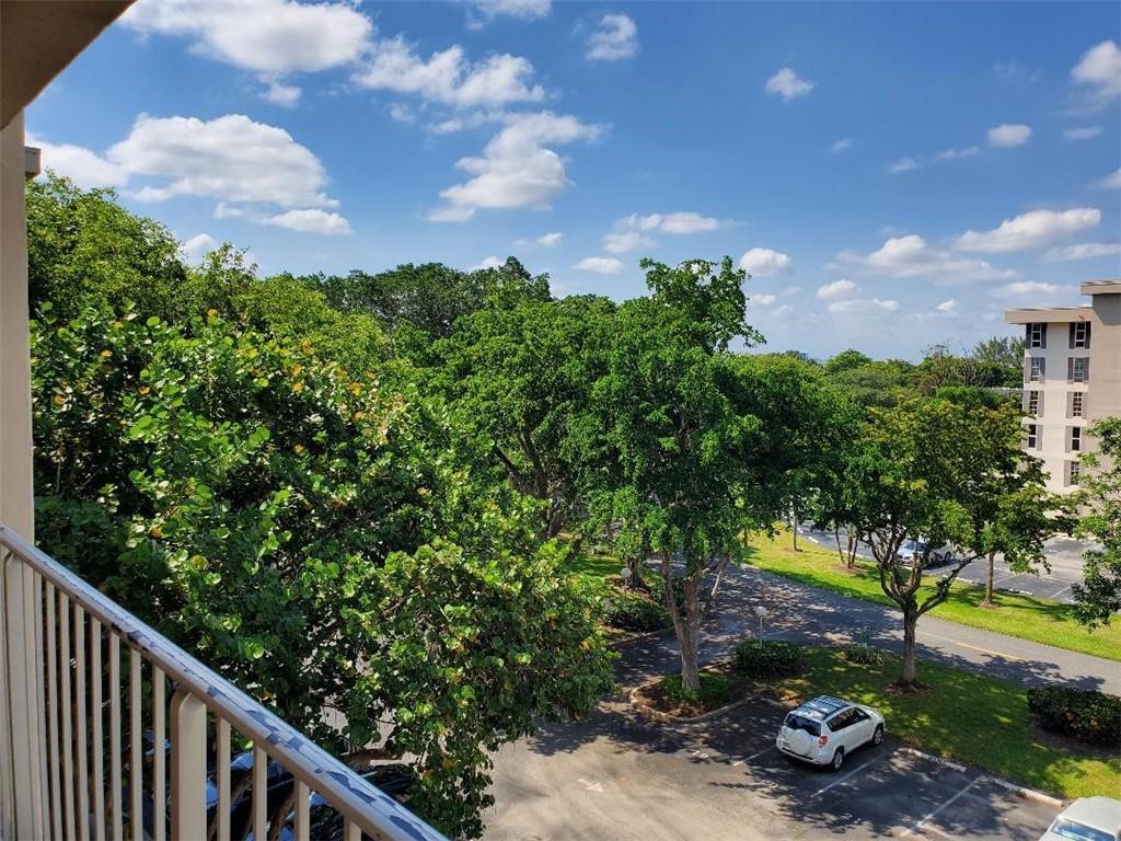 3000 South Course Drive Pompano Beach, FL 33069 - Photo 27 of 31 26