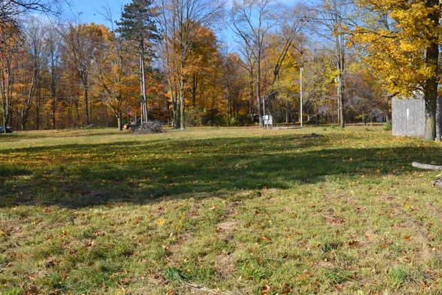 $87,900 | 6229 Becht Road, Coloma, MI 49038