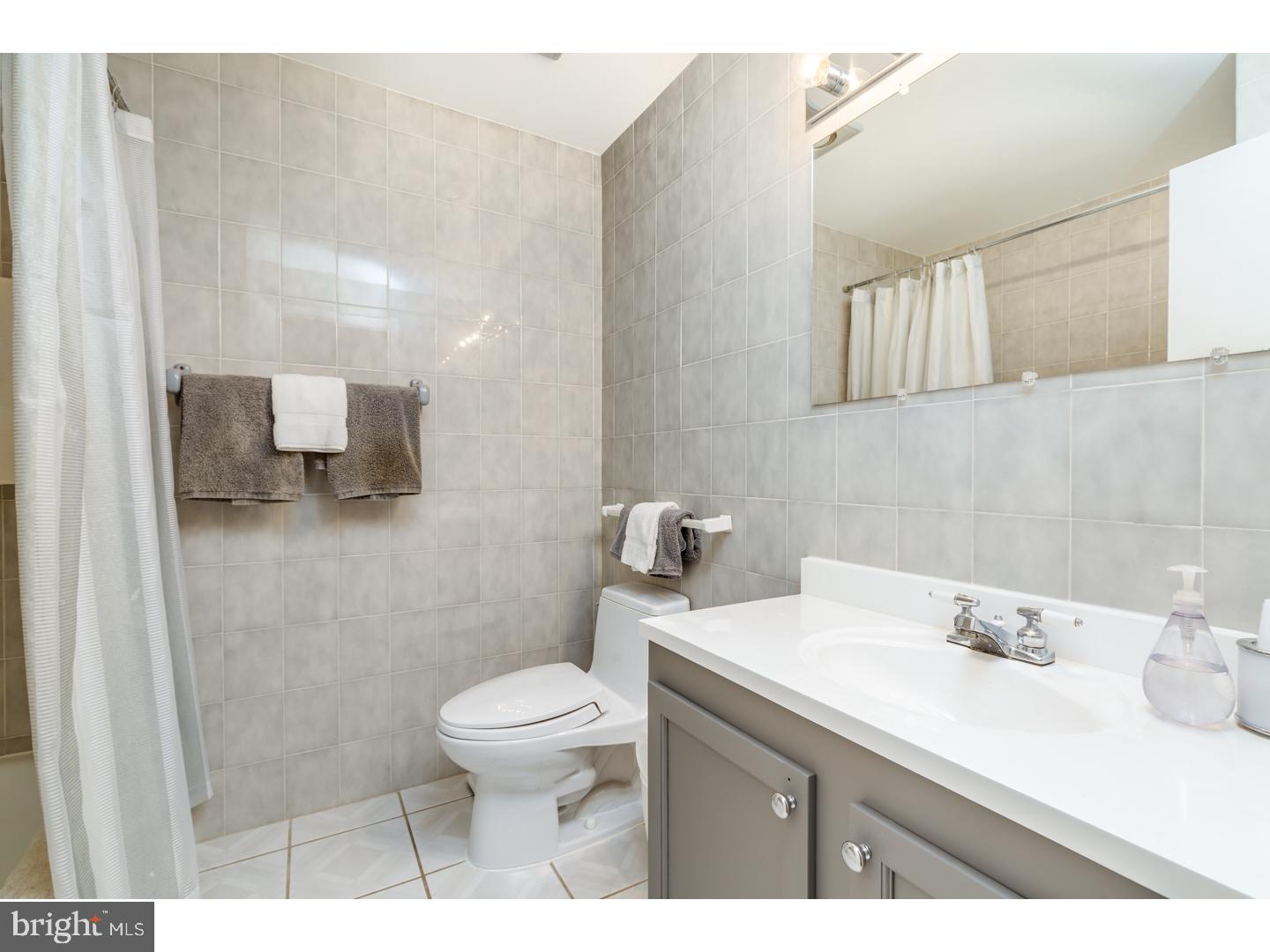 362 Bortons Mill Road Cherry Hill, NJ 08034 - Photo 11 of 25