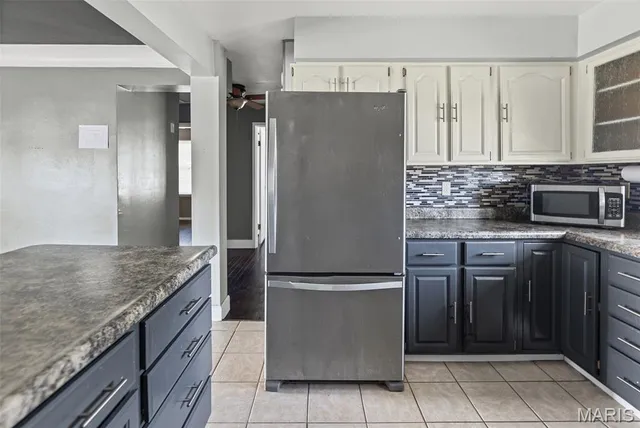 $180,000 | 3028 Wayne Avenue, Granite City, IL 62040