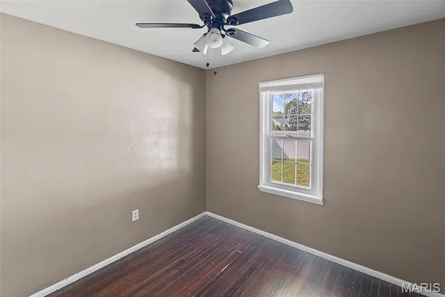 $180,000 | 3028 Wayne Avenue, Granite City, IL 62040