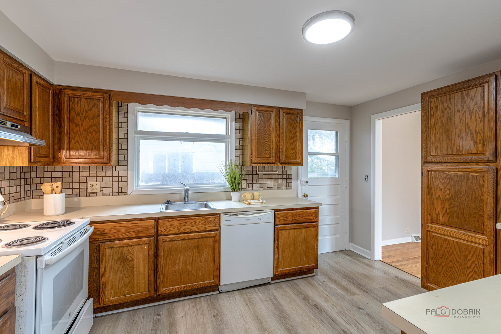 1426 Wescott Road Northbrook, IL 60062 - Photo 15 of 30 Gallery Image 15