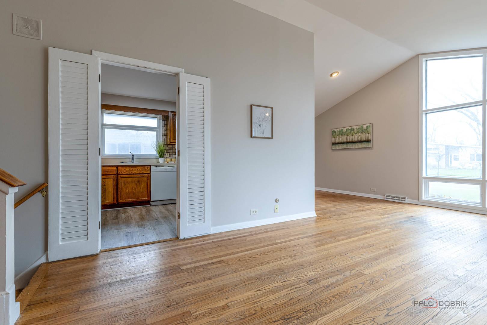 1426 Wescott Road Northbrook, IL 60062 - Photo 5 of 30 Gallery Image 5