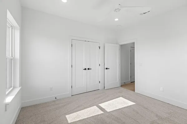 $485,000 | 186 Desert Mountain Drive, Gordonville, TX 76245