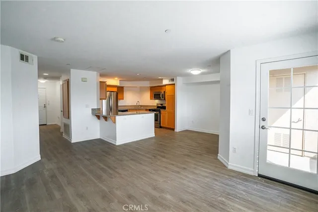 $629,900 | 1401 Lomita Boulevard, Unit 302, Harbor City, CA 90710