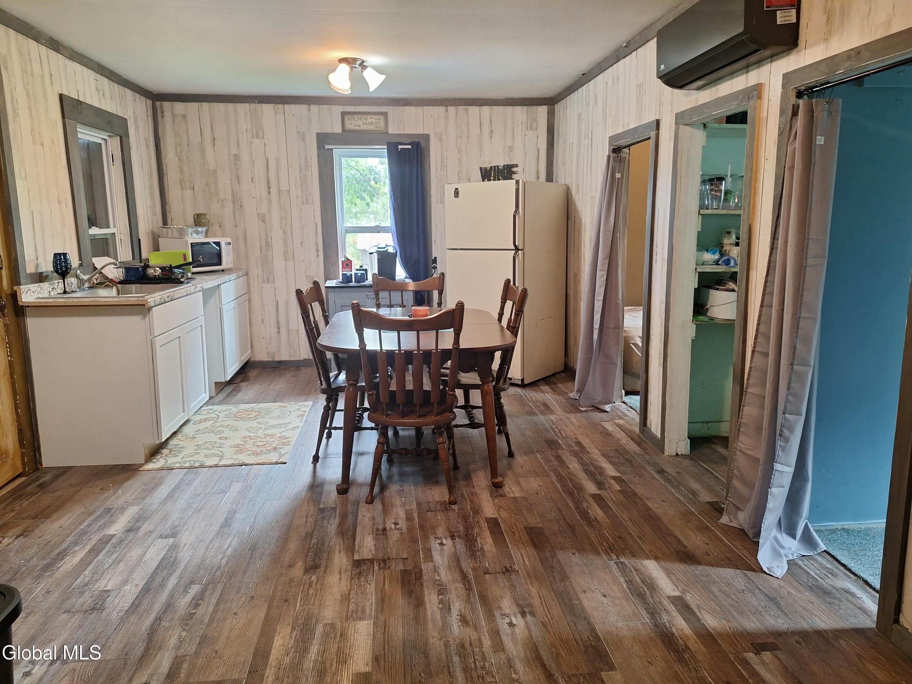 52 Wilson Bay Road Ticonderoga, NY 12883 - Photo 17 of 28 Kitchen/dining area