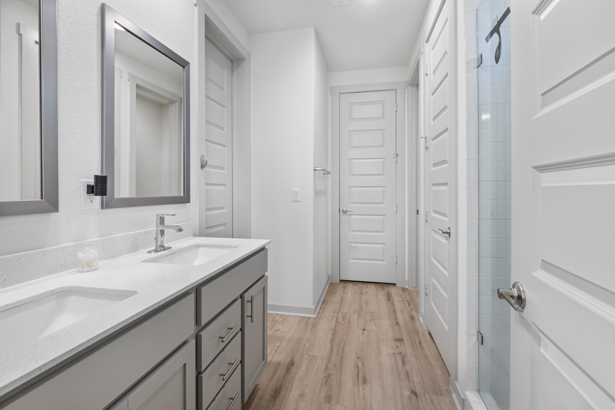 620 Peace Pipe Way Georgetown, TX 78628 - Photo 26 of 32 a bathroom with a sink and a mirror