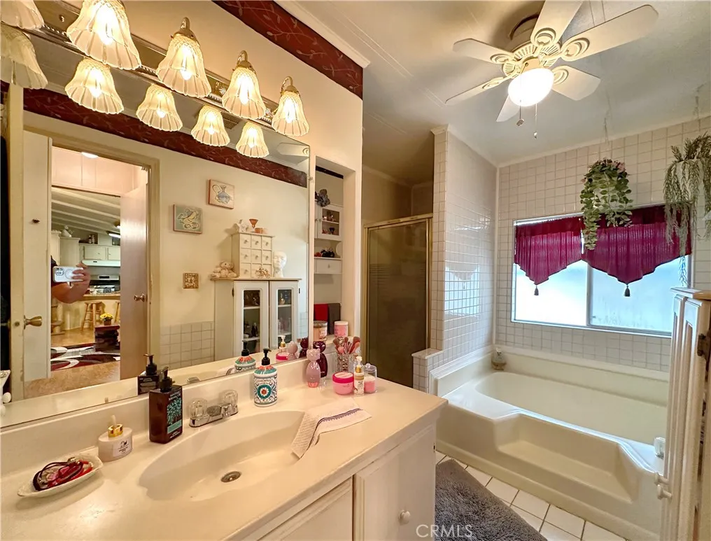 692 North Adele Street, Unit 30 Orange, CA 92867 - Photo 16 of 20