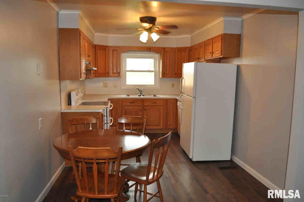 19394 Ewing Road Ewing, IL 62836 - Photo 14 of 43